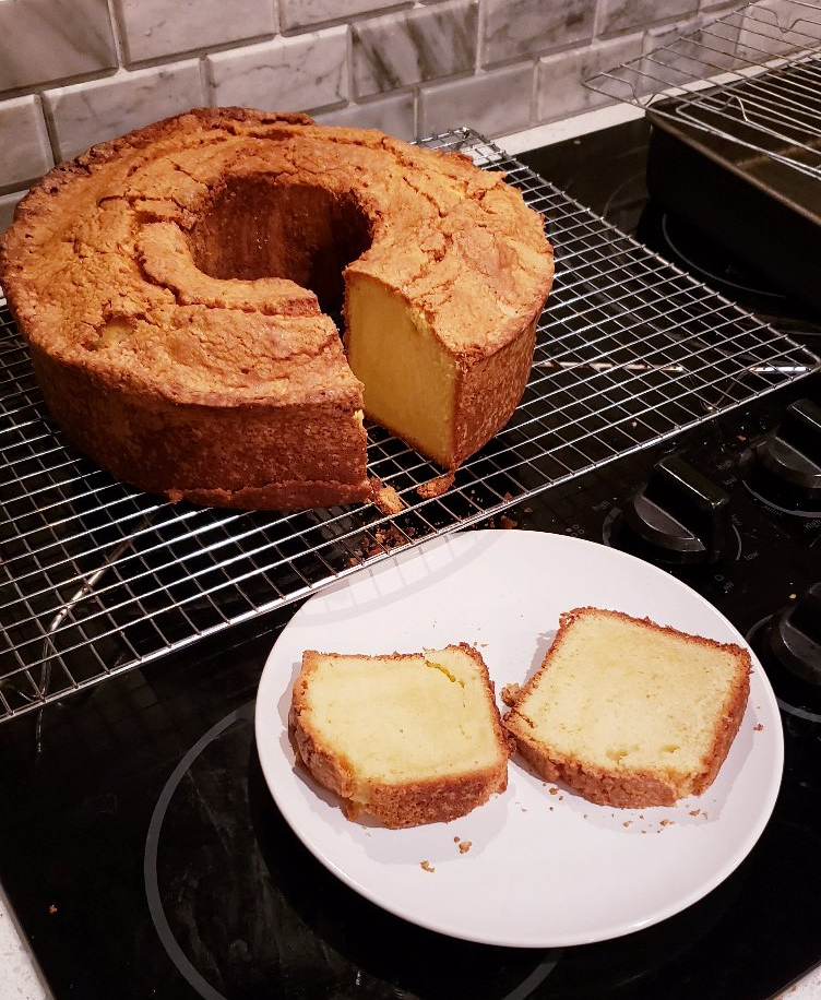 Nanny's Pound Cake